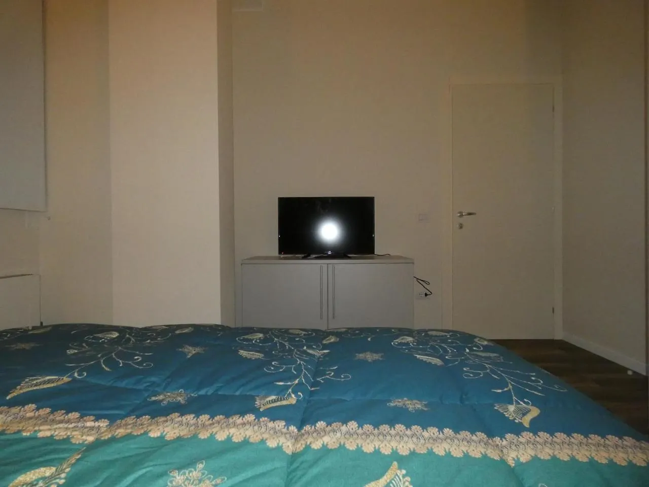 B&B Belvedere Suite Μαρανέλλο 0*,