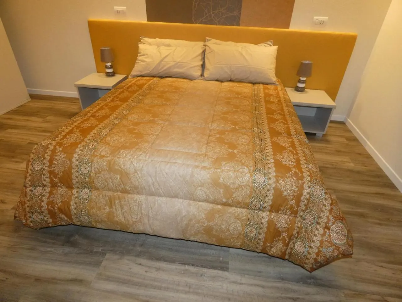 B&B Belvedere Suite Μαρανέλλο 0*,
